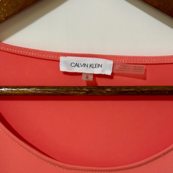 Calvin Klein| Pretty Vibrant Coral Flutter-Sleeve Lightweight Top Blouse Sz L - Picture 3 of 5